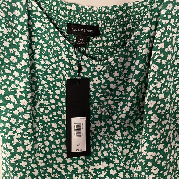 NWT Banana Republic cropped tank - Picture 5 of 6